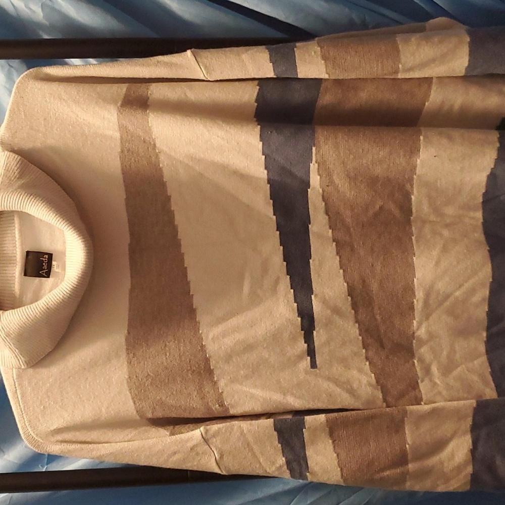 Aaeda pullover sweater